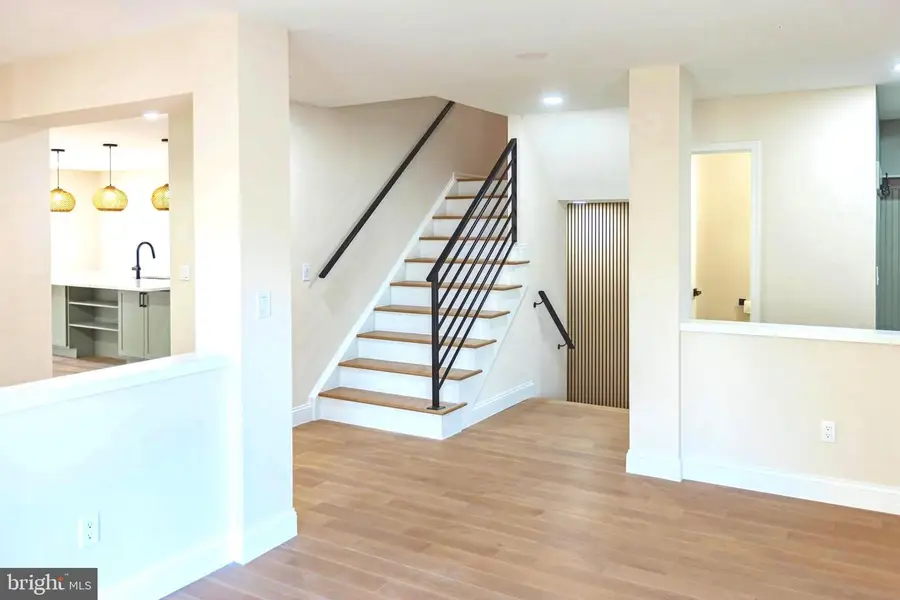 20818 Blossom Landing Way, Sterling, VA 20165 - #2