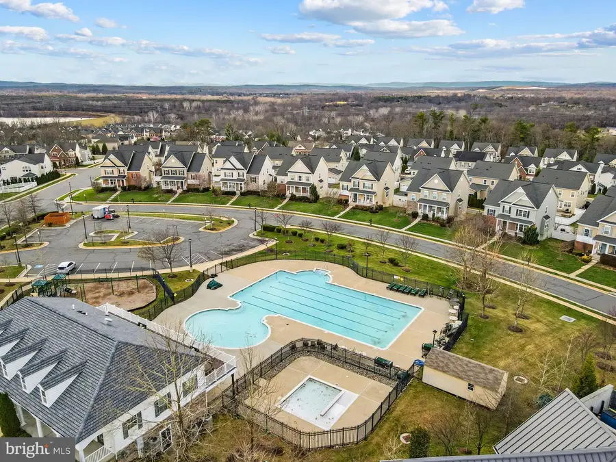 42553 Sunset Ridge Sq, Ashburn, VA 20148 - #2