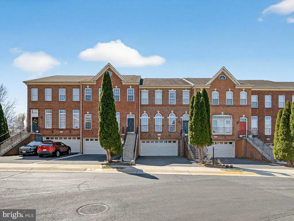 25152 Boomerang Ter, Aldie, VA 20105 - #1