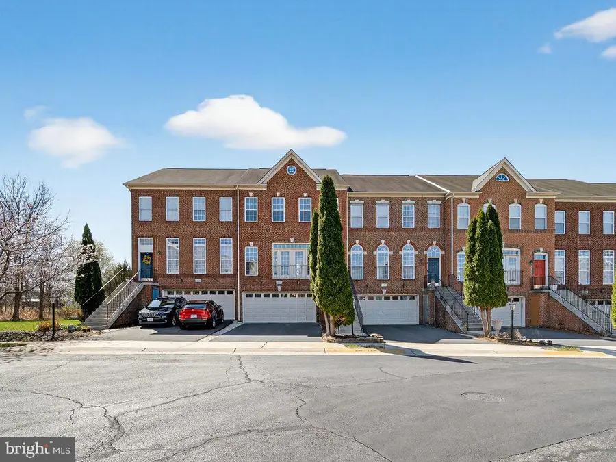 25152 Boomerang Ter, Aldie, VA 20105 - #2