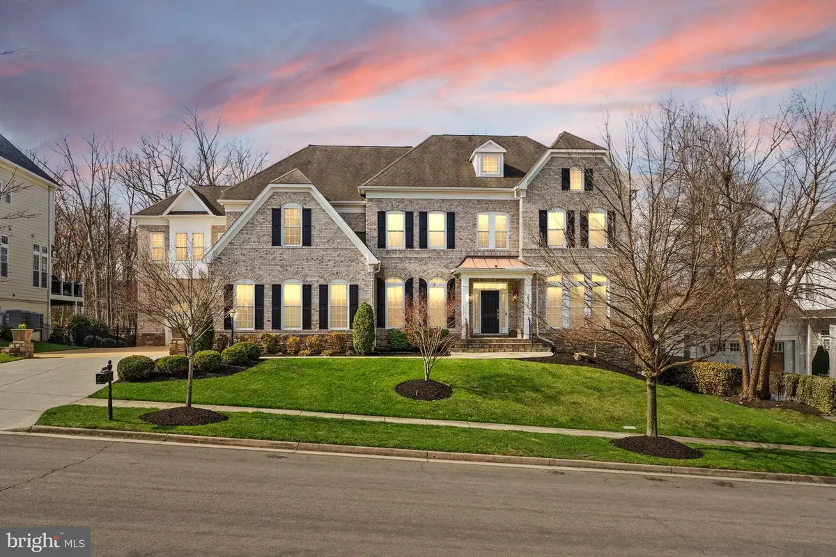 18911 Shropshire Ct, Leesburg, VA 20176 - #1