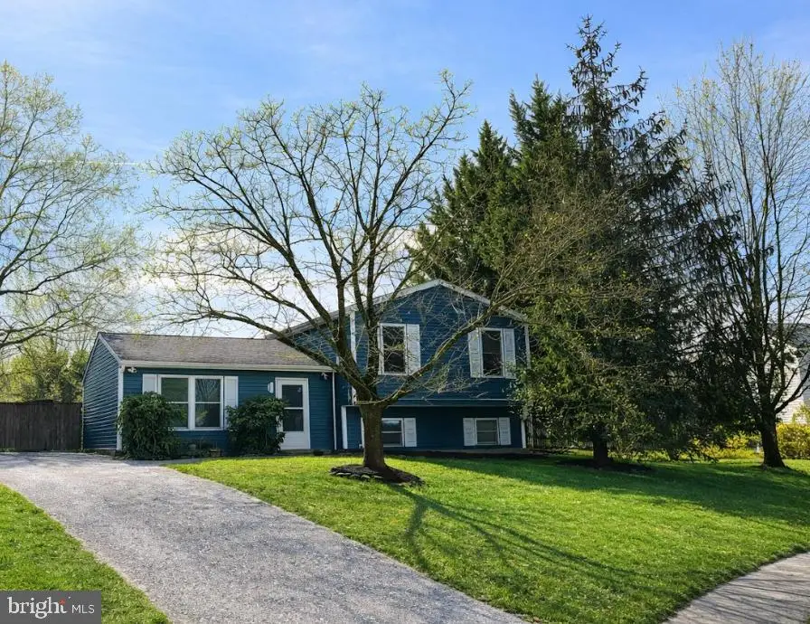 11 Mills Ct, Lovettsville, VA 20180 - #1