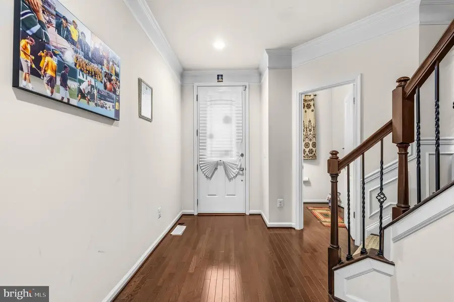 42029 Spruce Point Ct, Brambleton, VA 20148 - #3