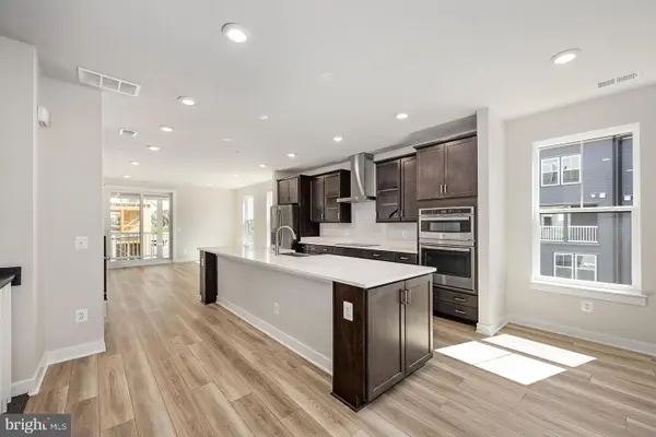 44580 Strabane Ter, ASHBURN, VA 20147