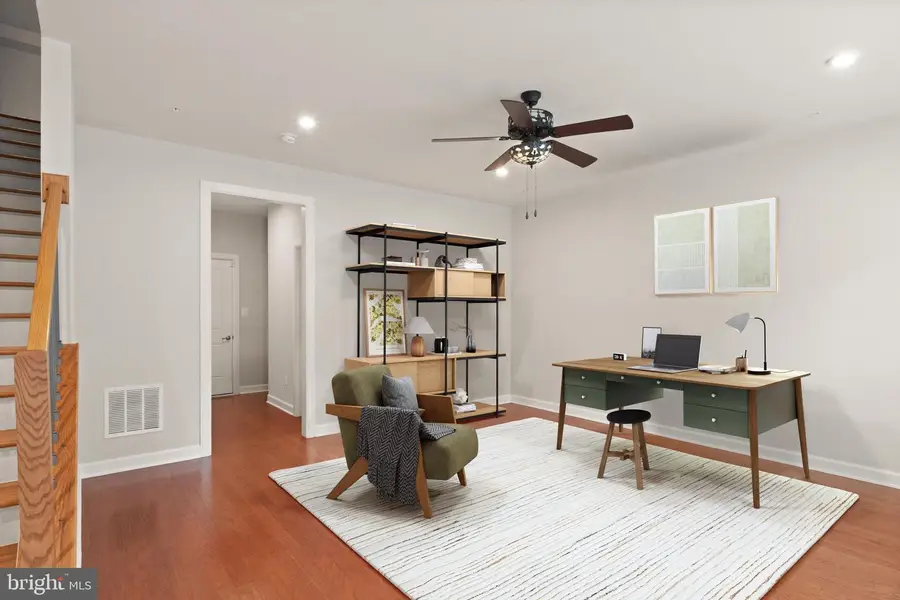 22308 Seabring Ter, Ashburn, VA 20148 - #3