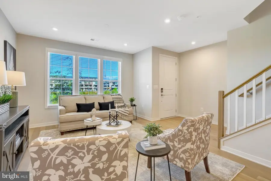 22379 Roanoke Rise Ter, Ashburn, VA 20148 - #3