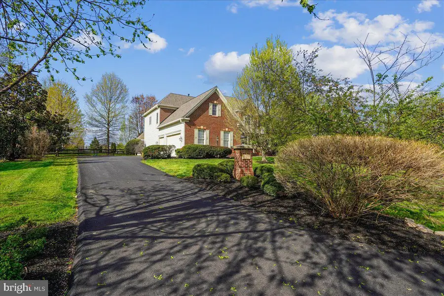 17273 Westfield Pl, Hamilton, VA 20158 - #2