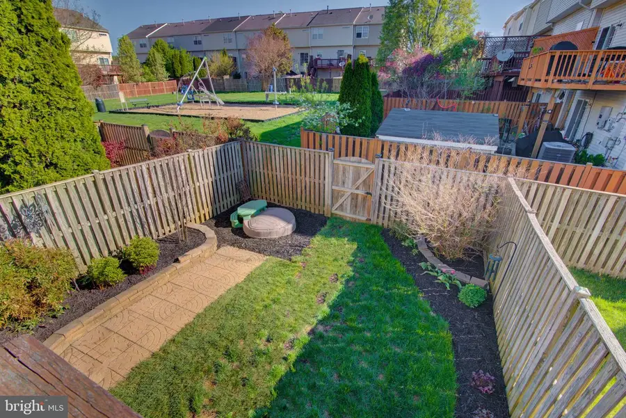 528 Tuliptree Sq Ne, Leesburg, VA 20176 - #3