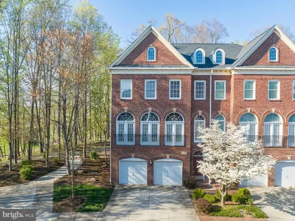 47772 Scotsborough Sq, POTOMAC FALLS, VA 20165