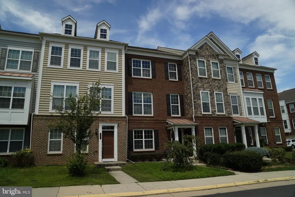 43610 Mckay Ter, Chantilly, VA 20152 - #1