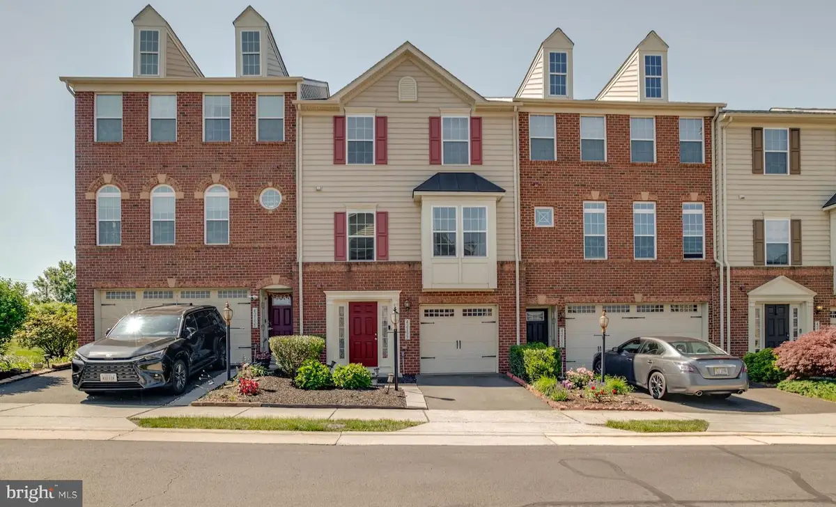 42153 Grady Ter, Aldie, VA 20105 - #1