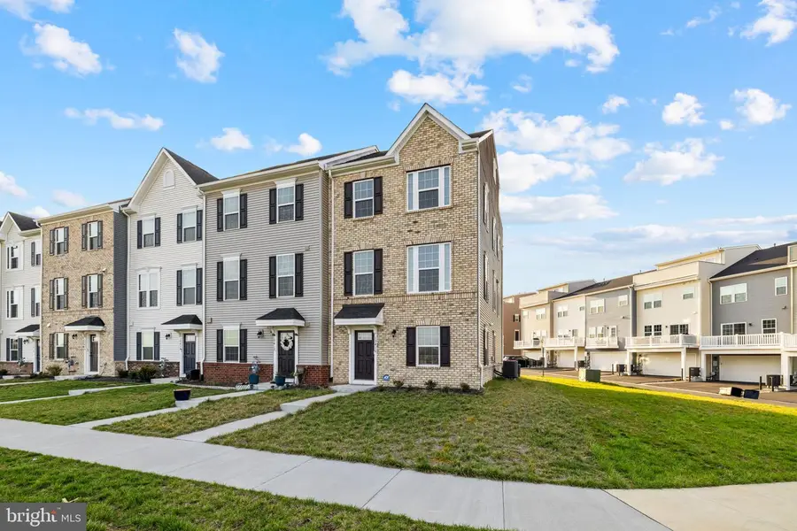 19410 Paiute Ter, Leesburg, VA 20175 - #2