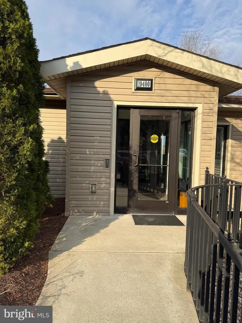 19400 Lansdowne Woods Blvd #101, Leesburg, VA 20176 - #3