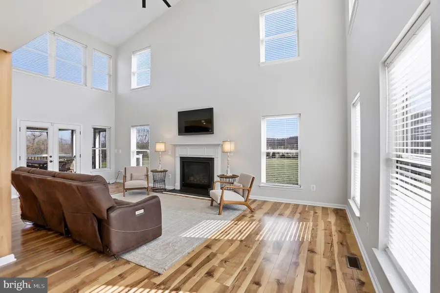 15615 Whispering Knoll Ct, Hillsboro, VA 20132 - #3