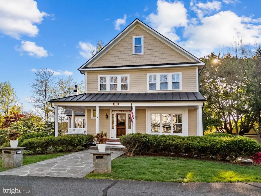 10 N Locust St, Round Hill, VA 20141 - #2