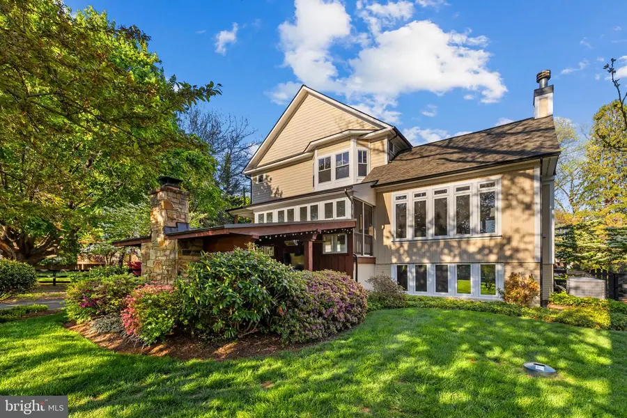 10 N Locust St, Round Hill, VA 20141 - #3