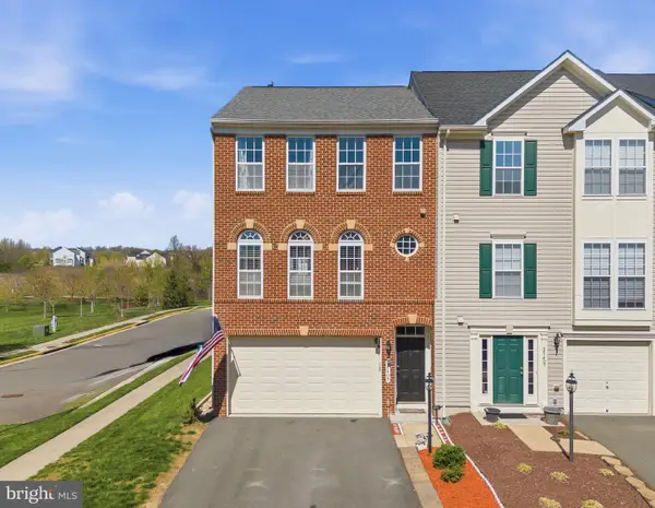 25409 Lisa Ter, ALDIE, VA 20105