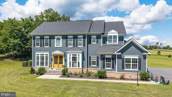 35490 Sunny Ridge Rd, ROUND HILL, VA 20141