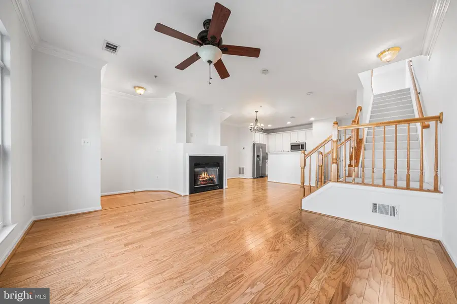 42260 Black Rock Ter, Aldie, VA 20105 - #3