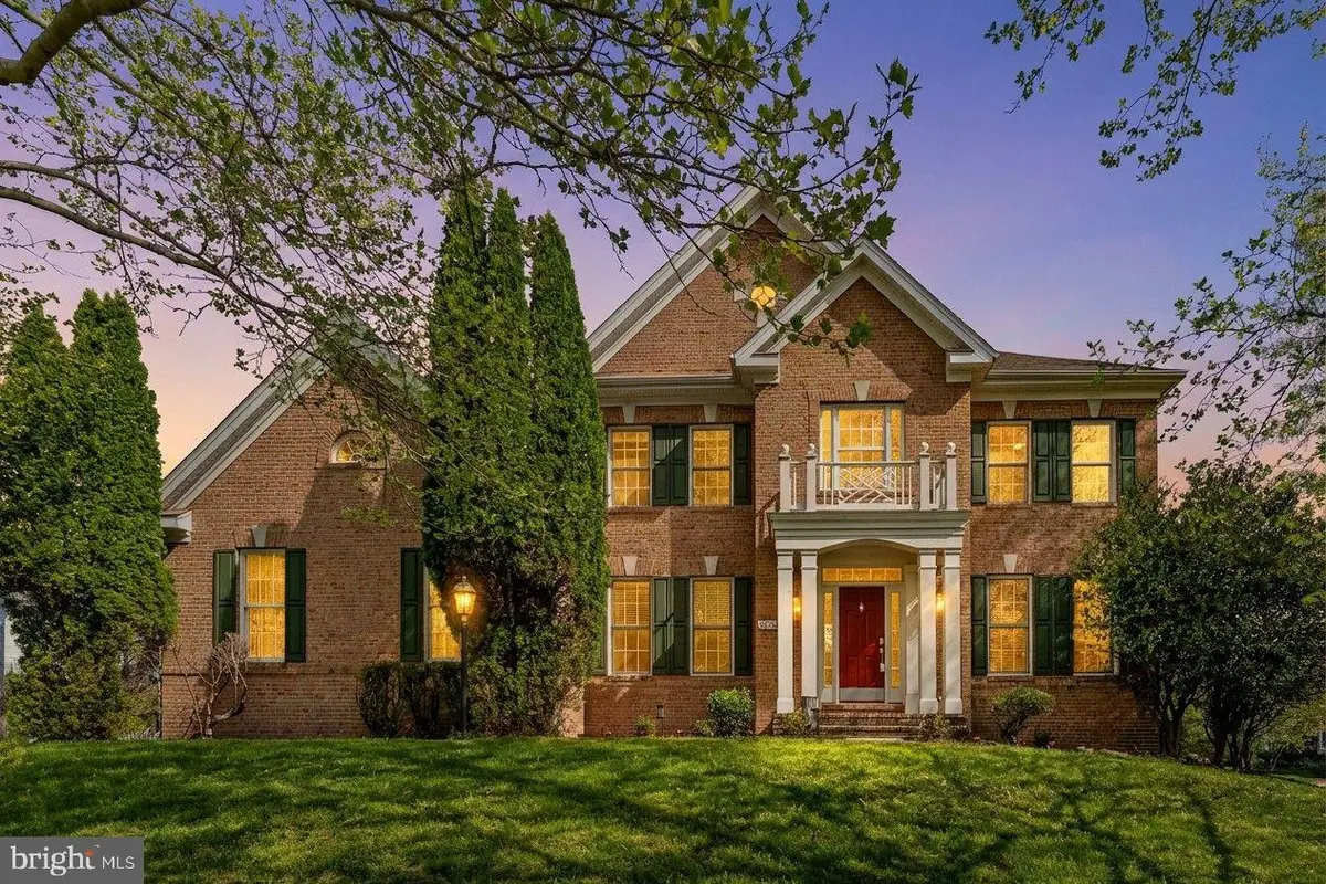 42758 Glenside Dr, Brambleton, VA 20148 - #1