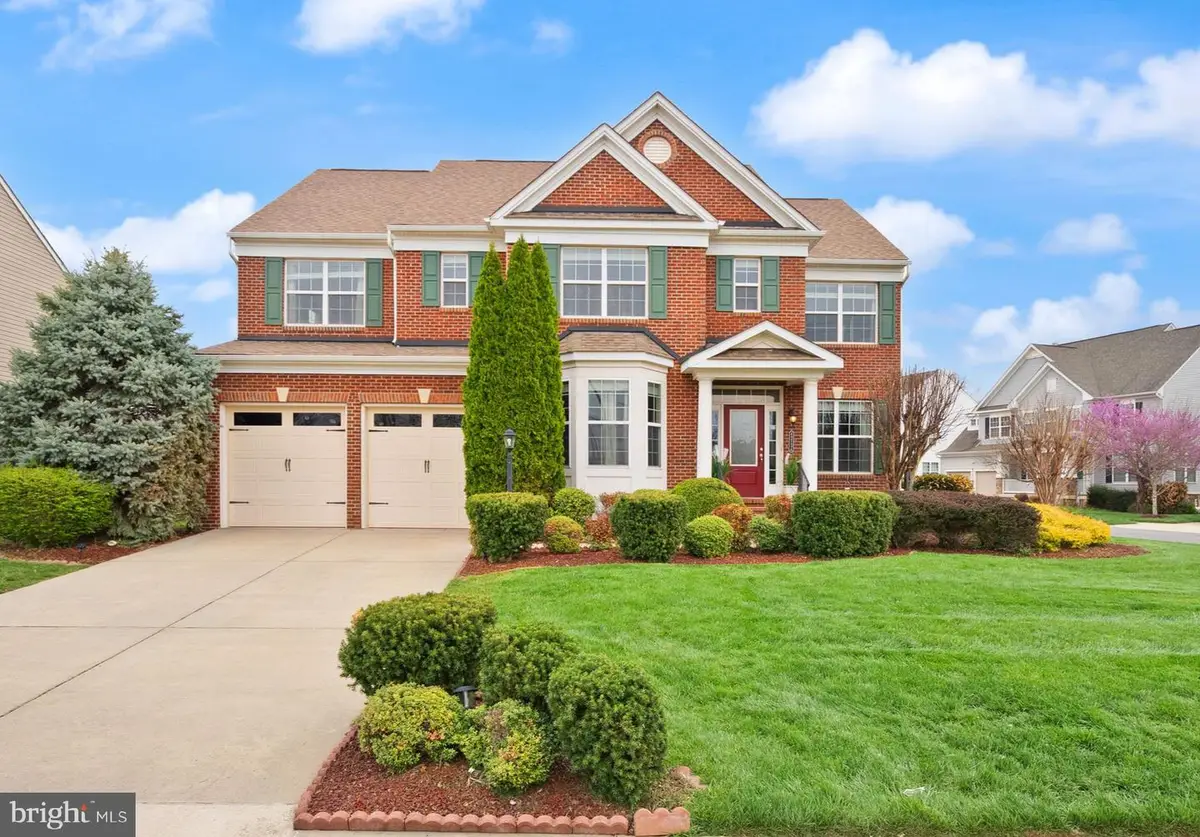 42134 Autumn Rain Cir, Brambleton, VA 20148 - #1