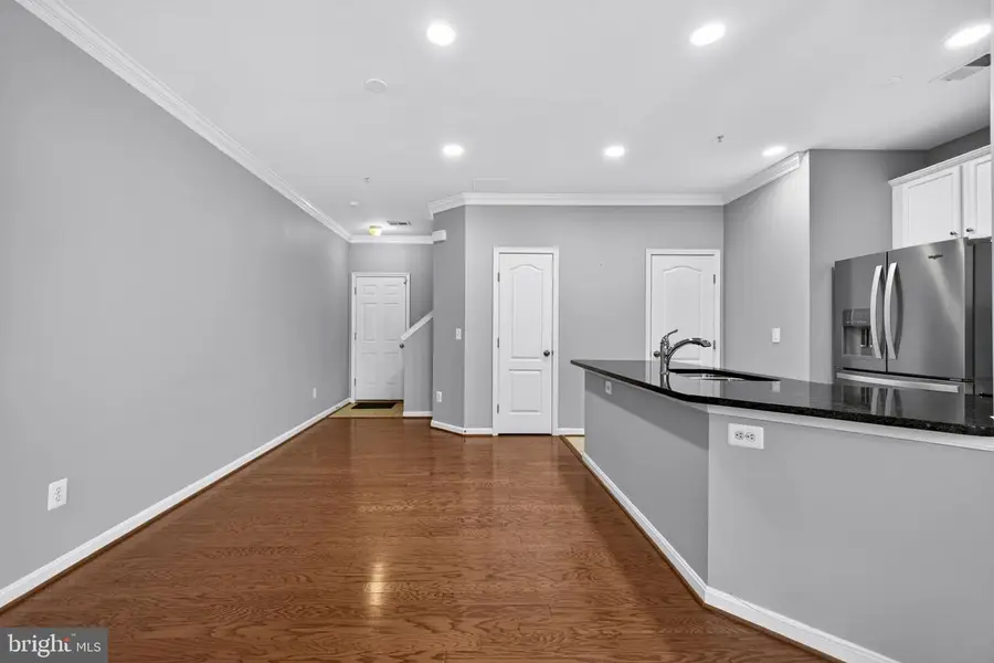 19464 Promenade Dr, Leesburg, VA 20176 - #2