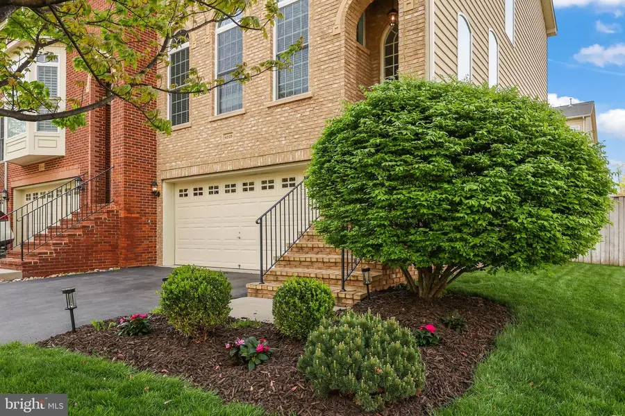 42125 Byrnes View Ter, Aldie, VA 20105 - #2