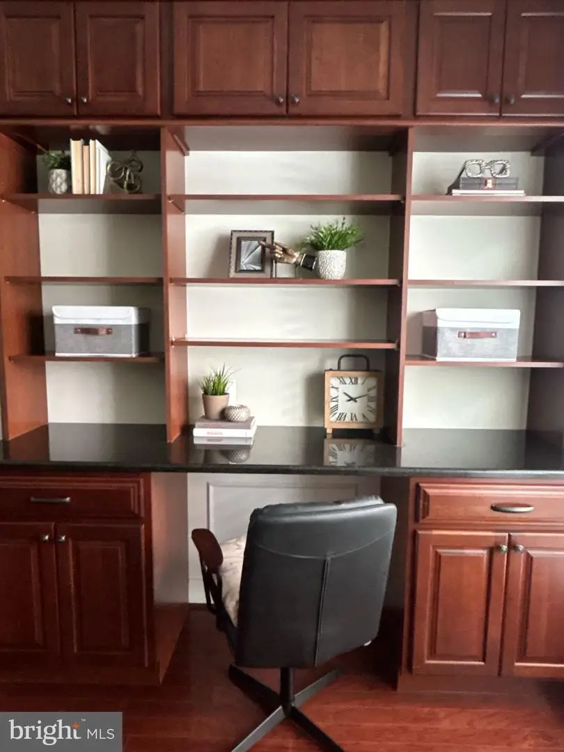 20369 Oyster Reef Pl, Ashburn, VA 20147 - #2