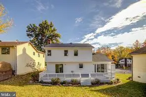 203 Keyes Ct, Sterling, VA 20164 - #2