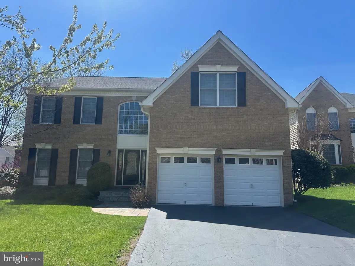 43367 La Belle Pl, Ashburn, VA 20147 - #1