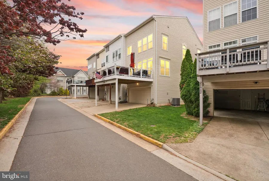 20980 Kittanning Ln, Ashburn, VA 20147 - #3