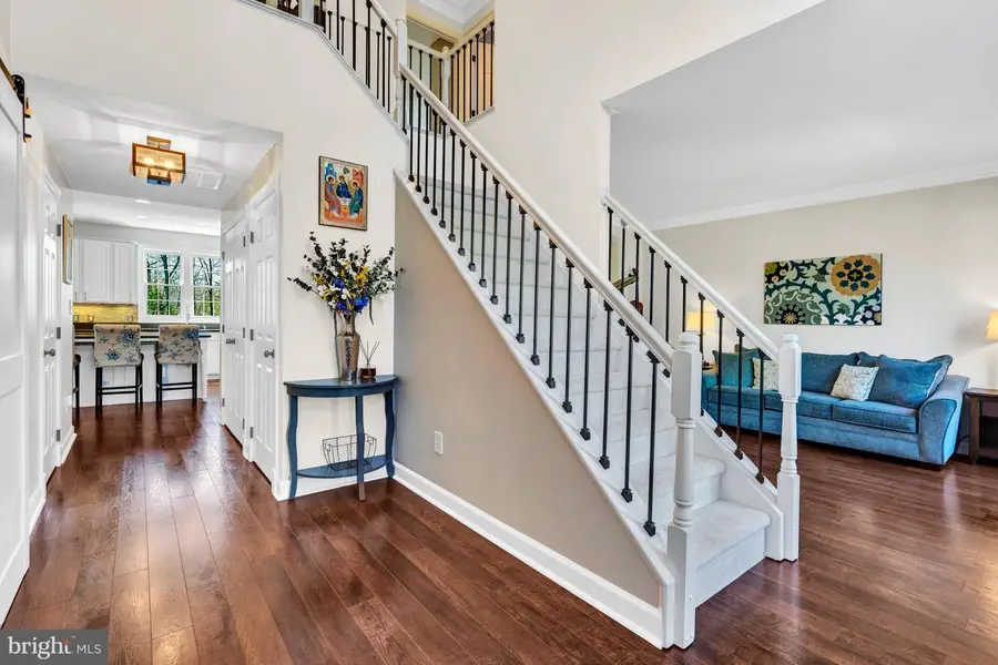 26163 Glasgow Dr, Chantilly, VA 20152 - #3