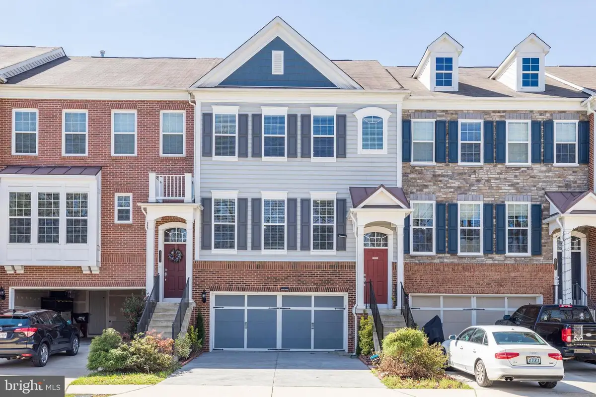 43583 White Cap Ter, Chantilly, VA 20152 - #1