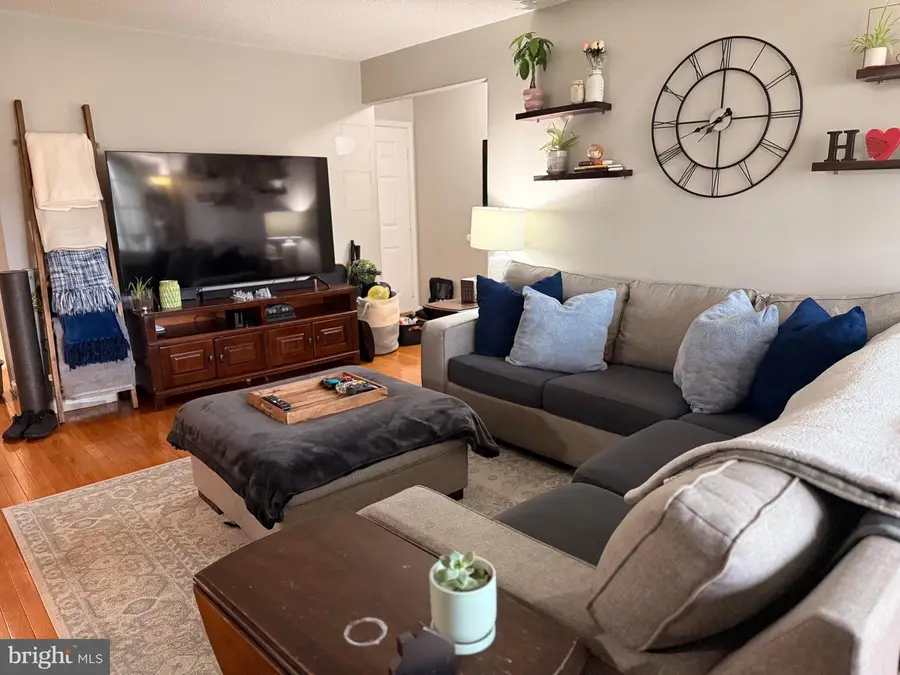 103 Prosperity Ave Se #d, Leesburg, VA 20175 - #3