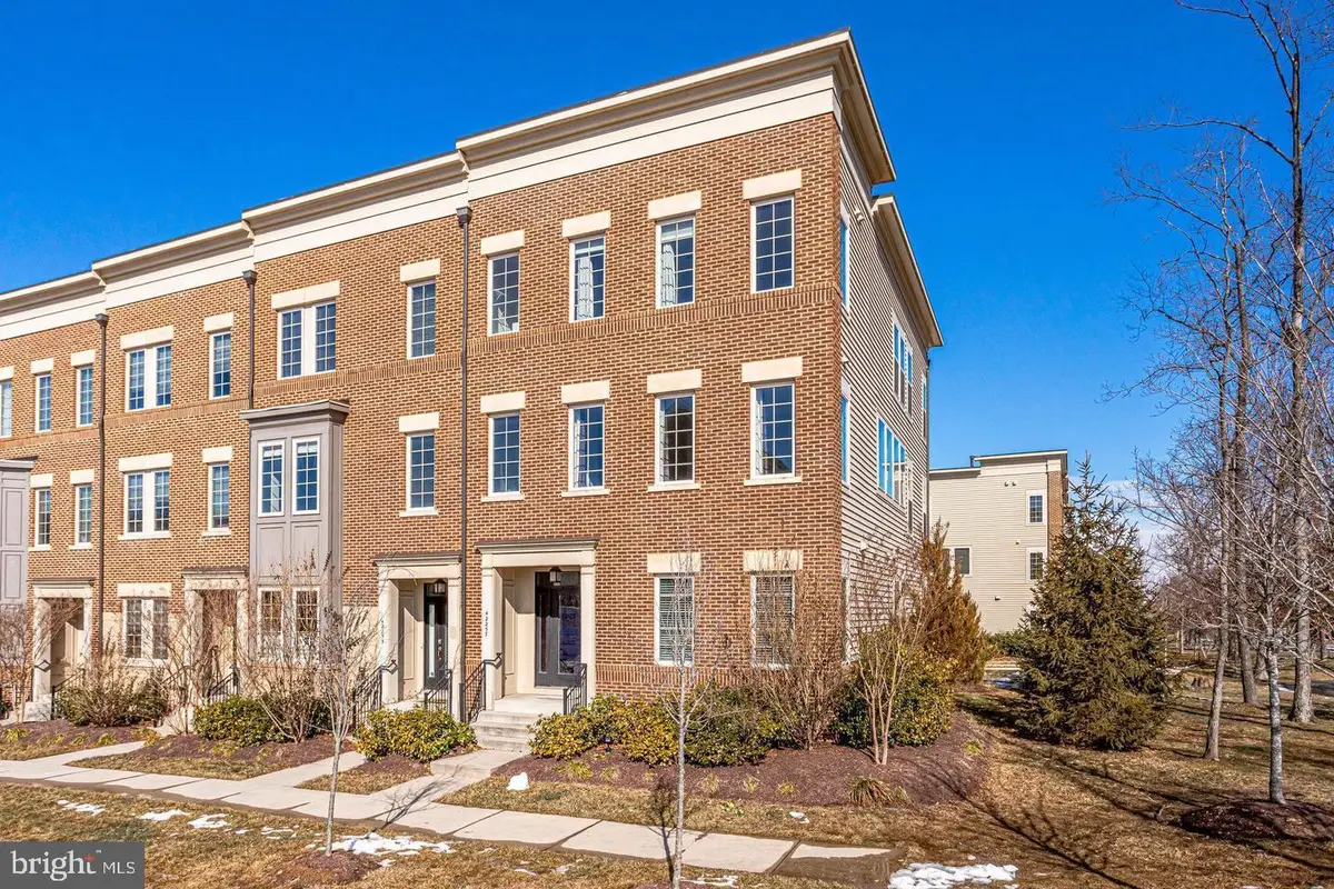 42257 Bliss Ter, Brambleton, VA 20148 - #1