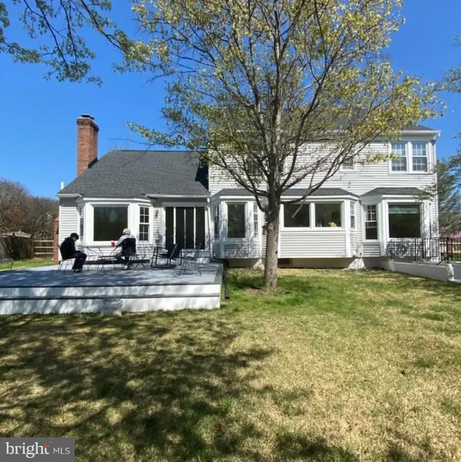 803 Hallyard Ct Se, Leesburg, VA 20175 - #2