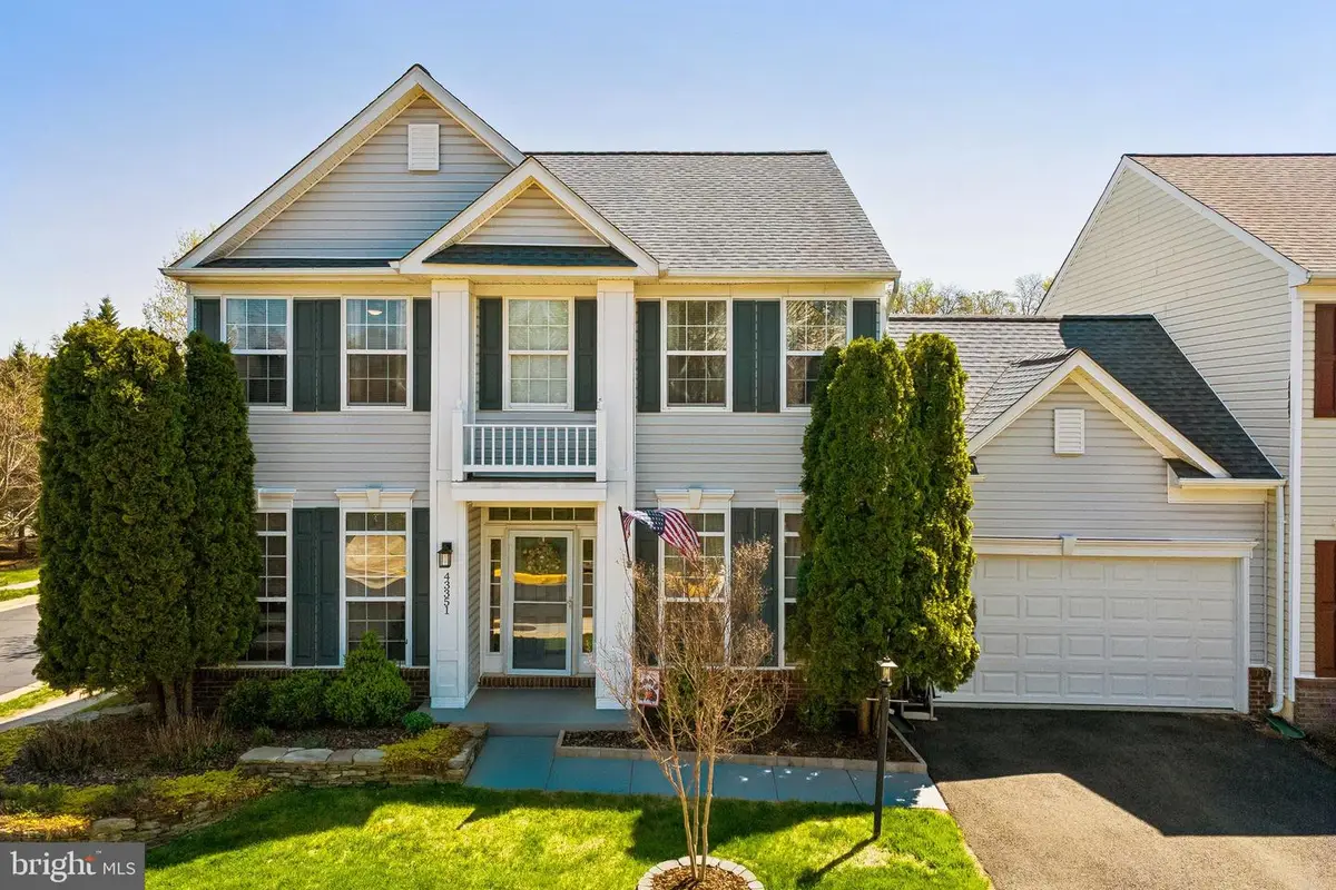 43351 Fullerton St, Ashburn, VA 20147 - #1