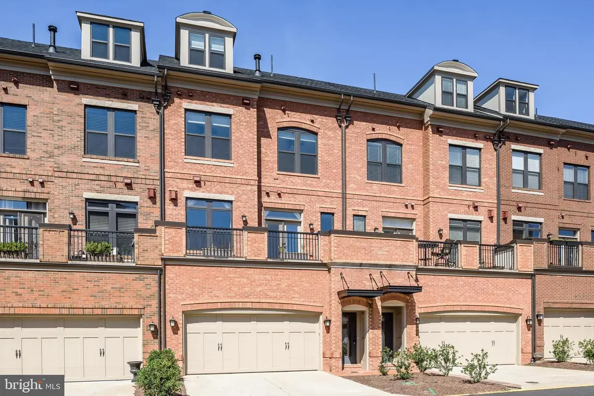 204 Railbender Aly Se, Leesburg, VA 20175 - #1