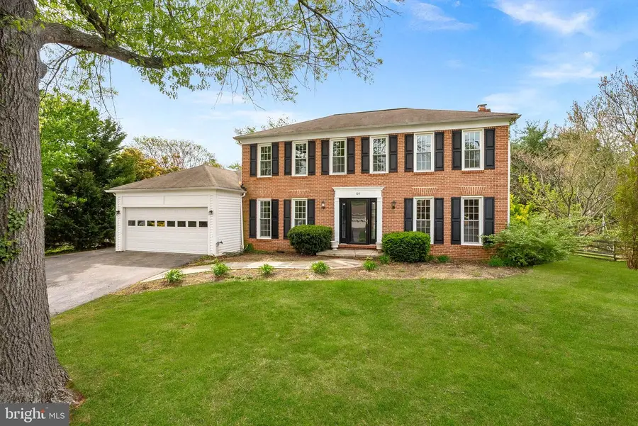 105 Peyton Rd, Sterling, VA 20165 - #2