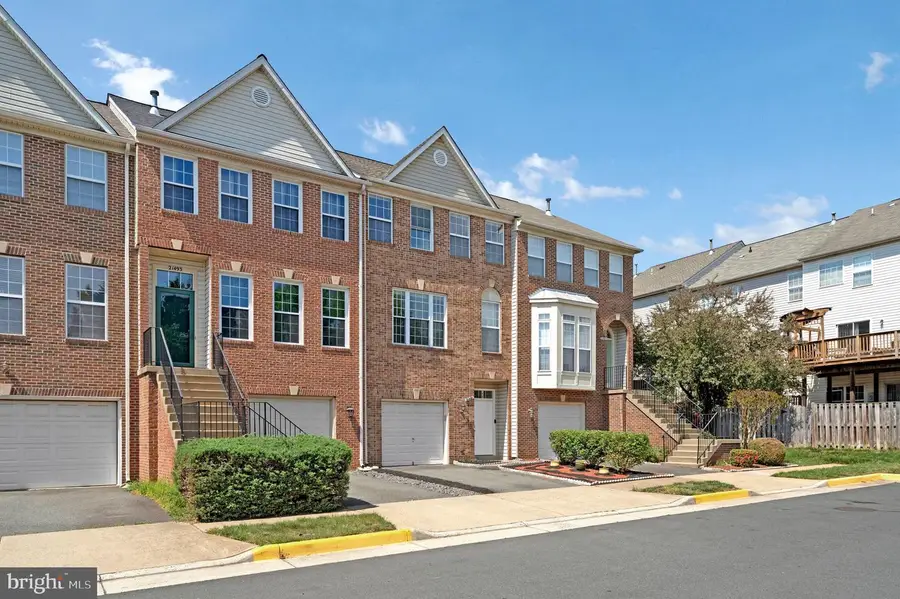 21491 Southern Magnolia Sq, Sterling, VA 20164 - #3