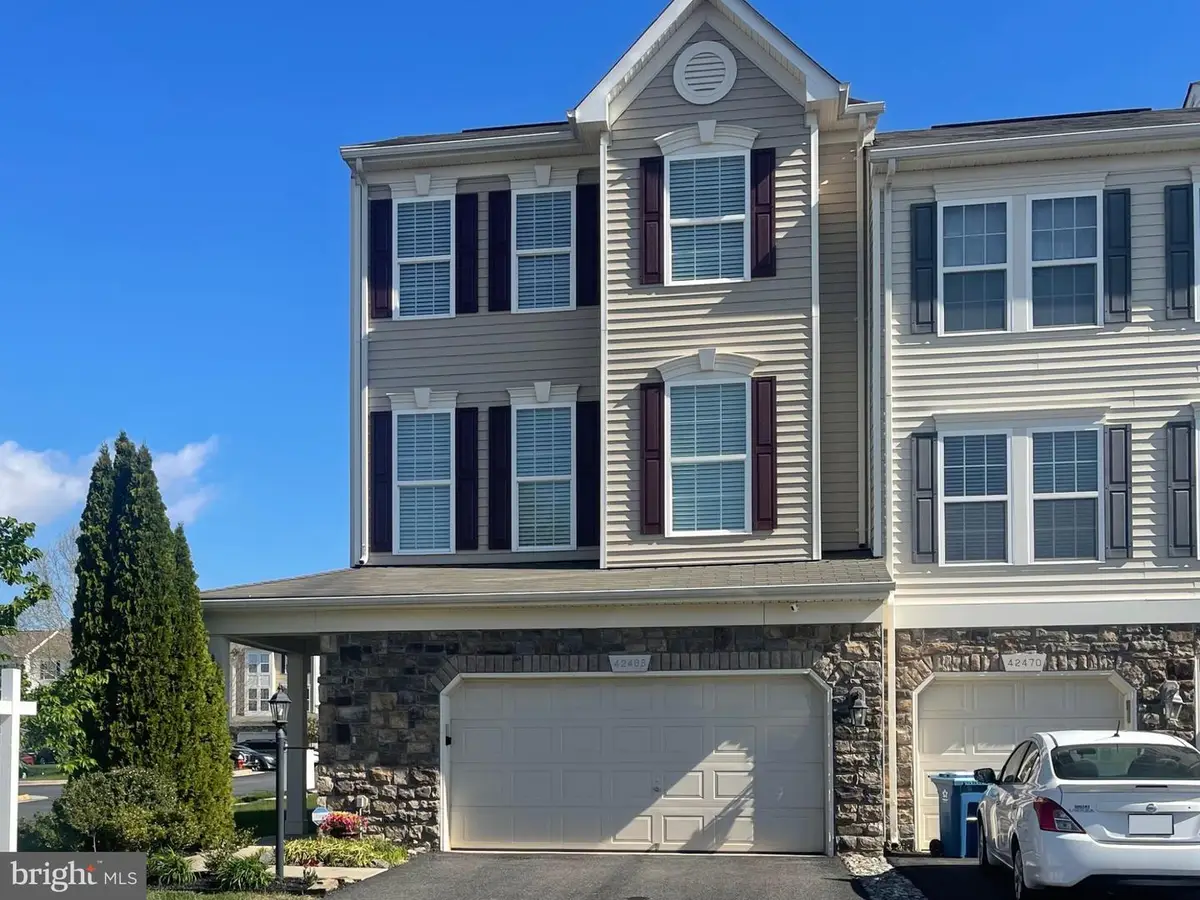 42468 Franklin Benjamin Ter, Broadlands, VA 20148 - #1