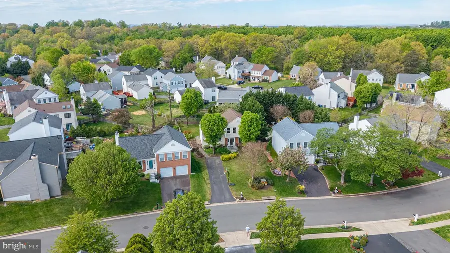 5 Dudley Ct, Sterling, VA 20165 - #3