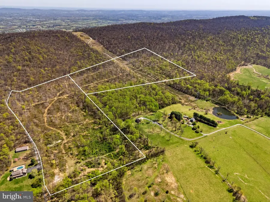 Snider Ln, Purcellville, VA 20132 - #2