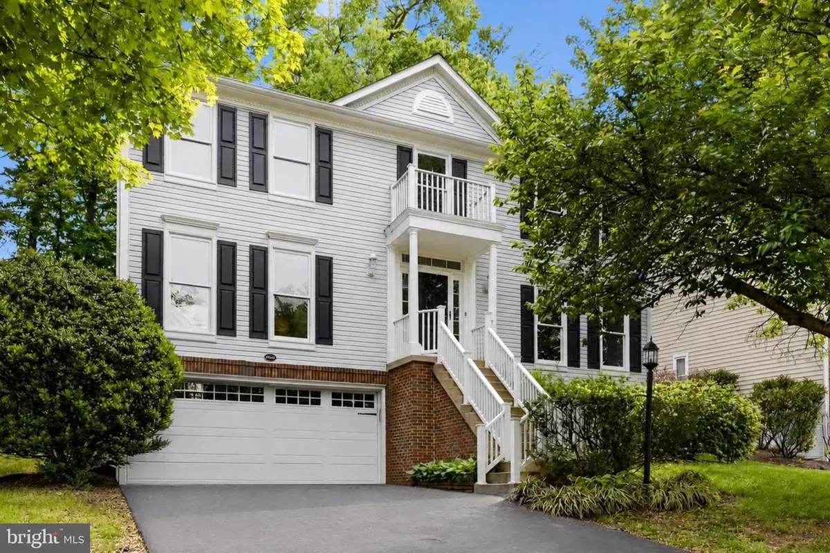 20644 Cutwater Pl, Sterling, VA 20165 - #1