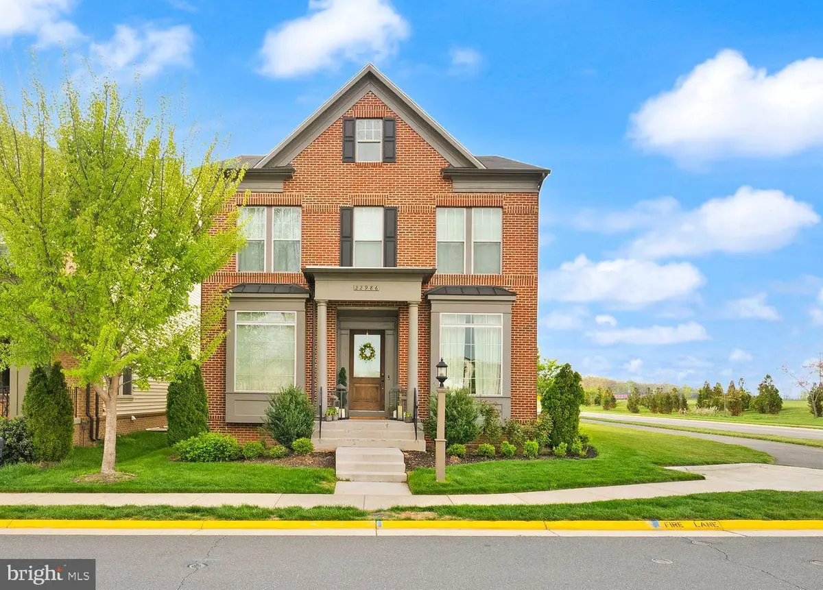 22986 Bubbling Brook Dr, Brambleton, VA 20148 - #1