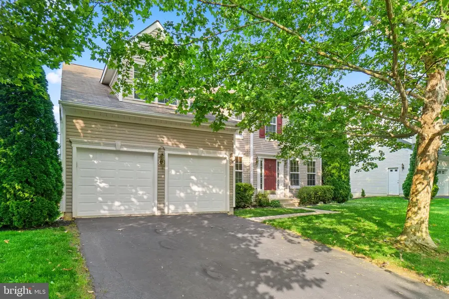 17538 Falls Pl, Round Hill, VA 20141 - #3