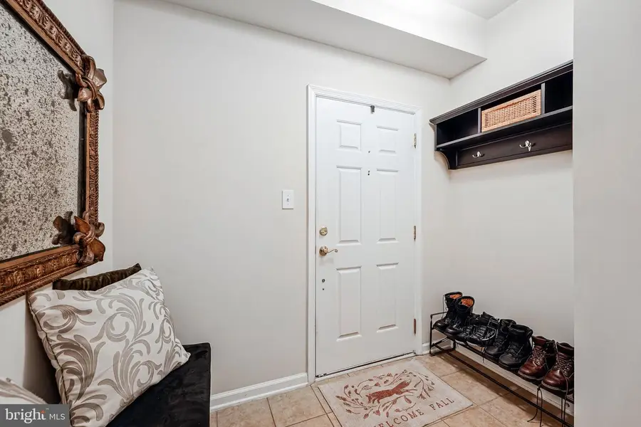 43668 Mcdowell Sq, Leesburg, VA 20176 - #3