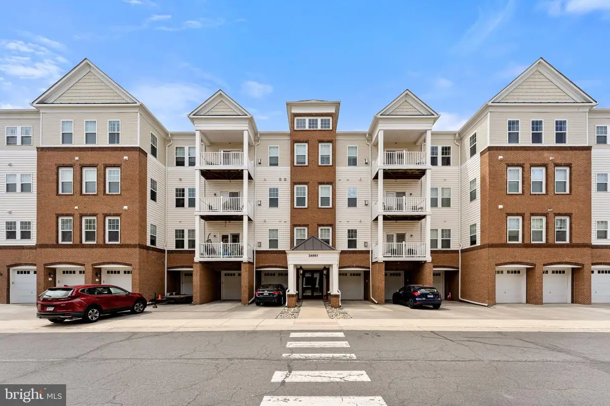 24661 Woolly Mammoth Ter #403, Aldie, VA 20105 - #1