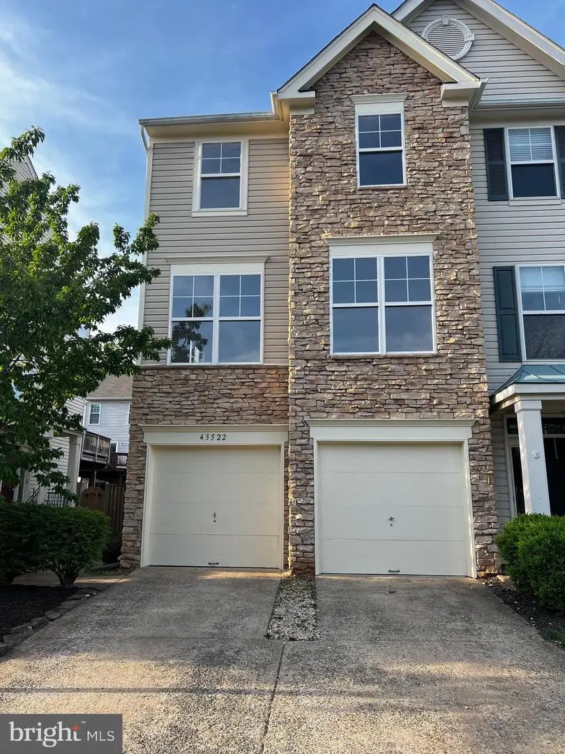 43522 Laidlow St, Chantilly, VA 20152 - #2