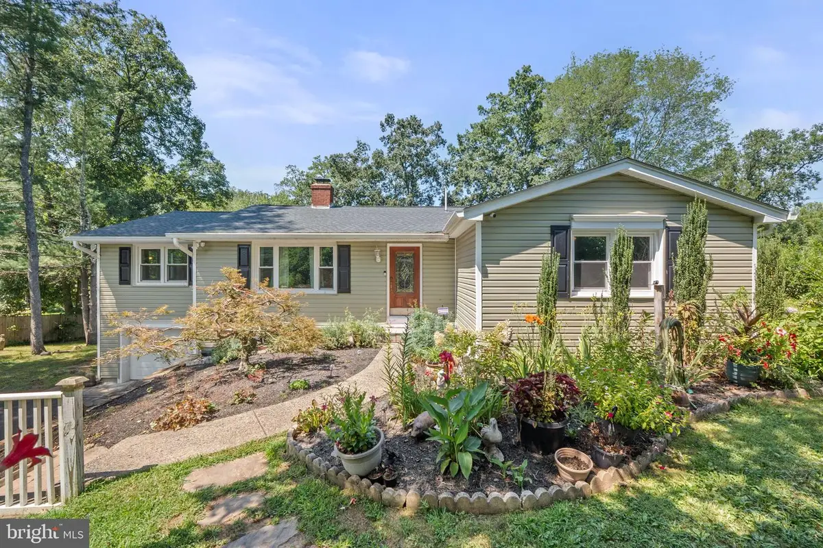 23439 Watson Rd, Leesburg, VA 20175 - #1